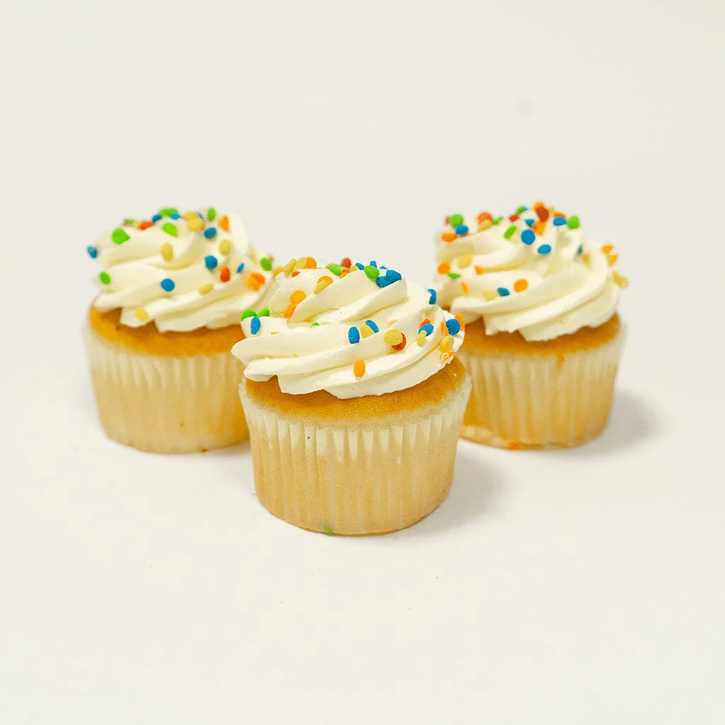 Buttercream Vanilla Vegas Cupcake