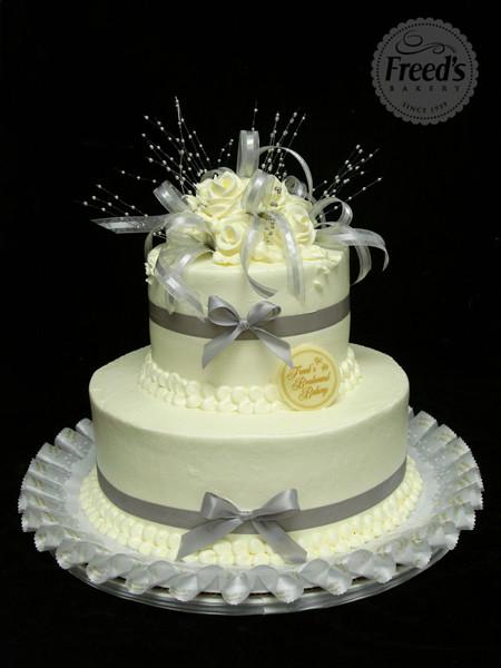 Deep Silver Wedding Cake - Image 3