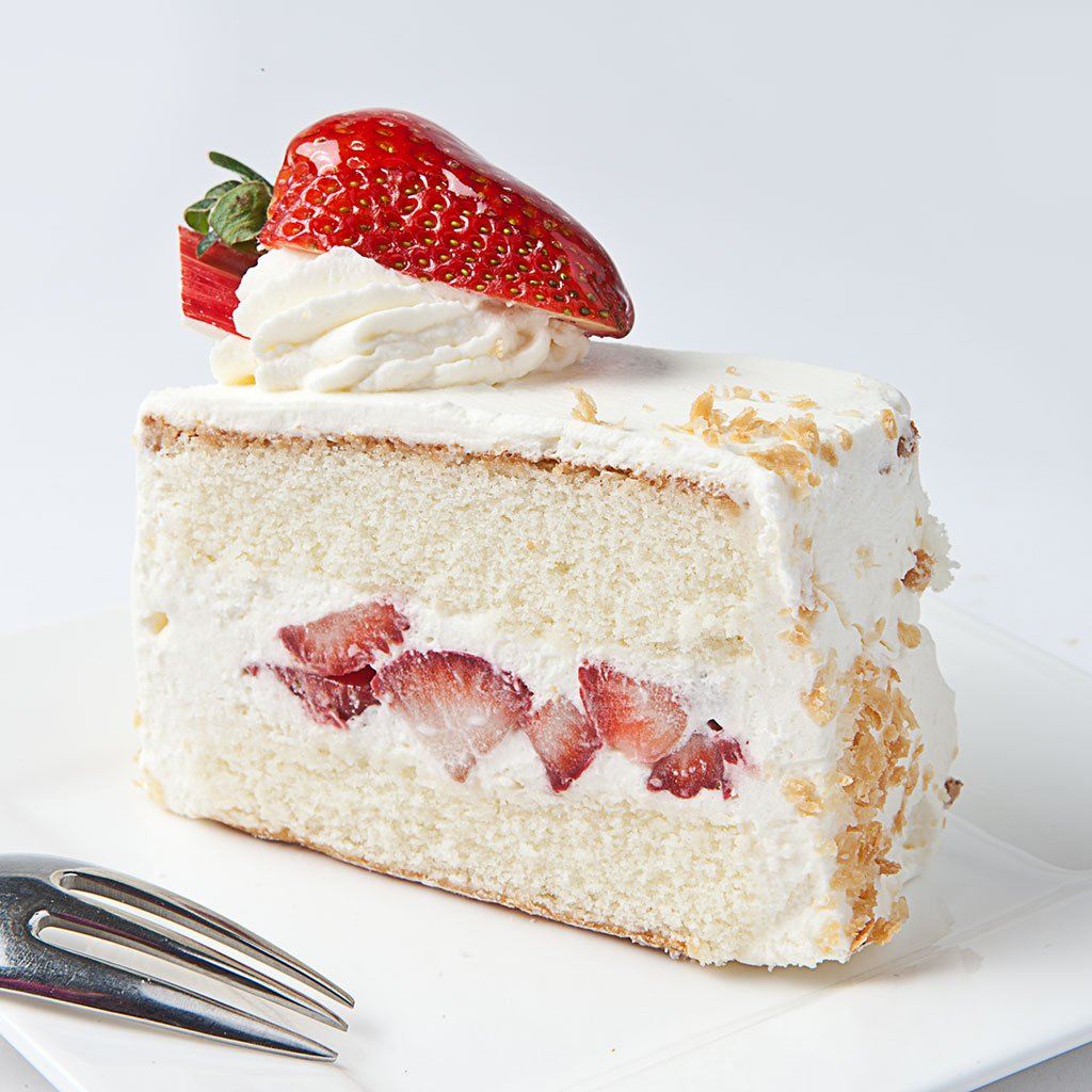 World Famous Strawberry Shortcake Slice - Image 3